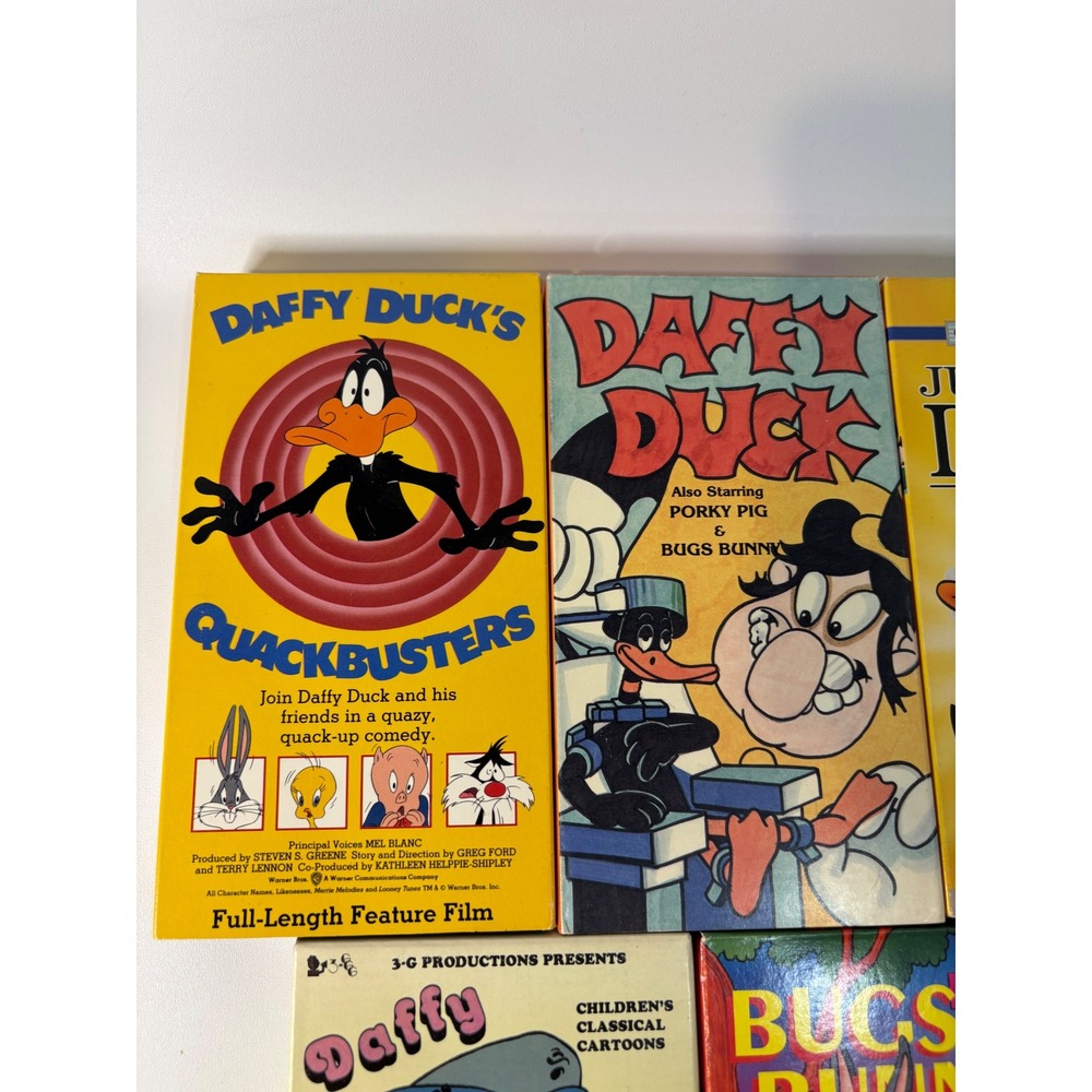 Vtg Looney Tunes VHS Lot of 7 Bugs Bunny Daffy Duck Tweety Sylvester Cartoons - Picture 2 of 6